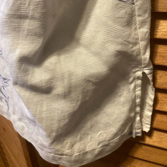 Hook And Tackle Cream with Black & Grey Fish Graphics Shirt - Picture 12 of 16